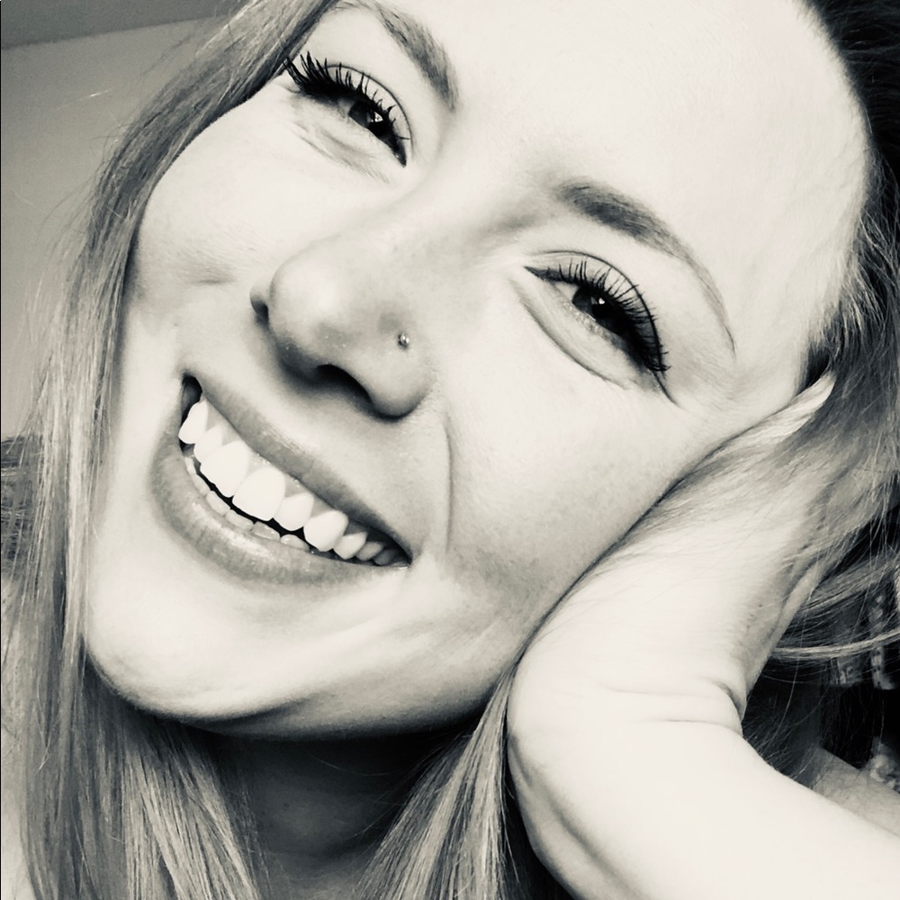 Meet your Posher, Christi